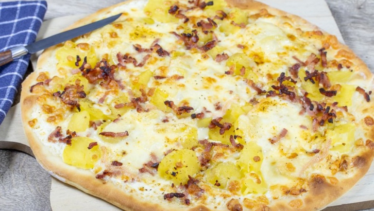 Pizza raclette
